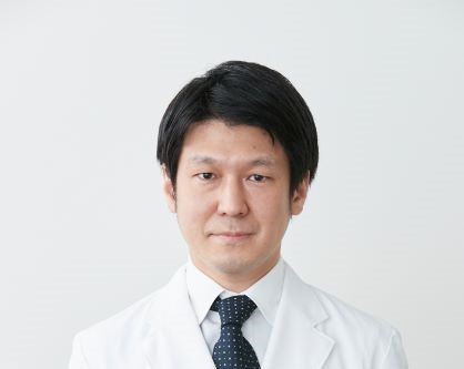 新井　泰央